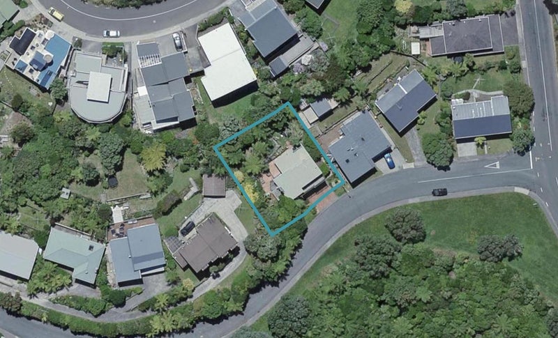 63 Bedford Street, Northland, Wellington - Carousel 1
