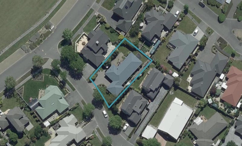 3 Dinglebay Place, Casebrook, Christchurch - Carousel 1