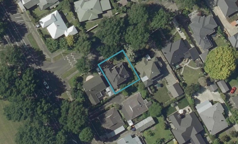 4 Manapouri Crescent, Hokowhitu, Palmerston North - Carousel 1