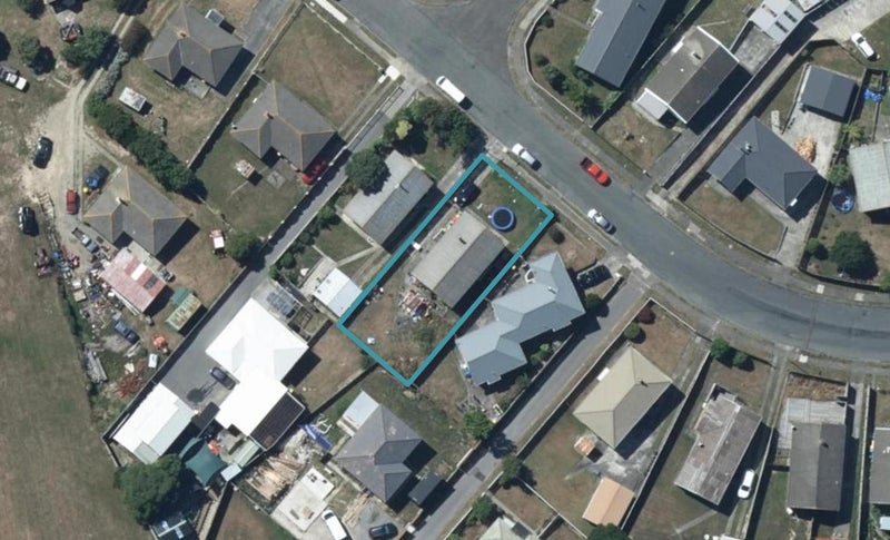 44 Rangituhi Crescent, Takapuwahia, Porirua - Carousel 1