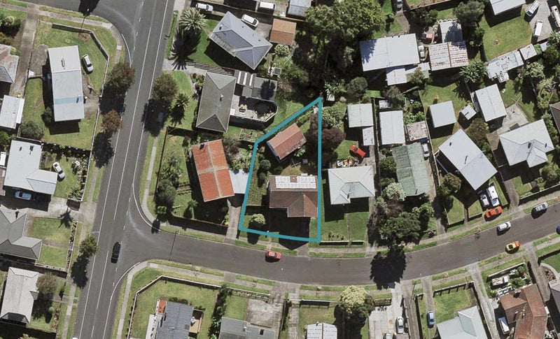 4 Lachlan Place, Favona, Auckland - Carousel 1