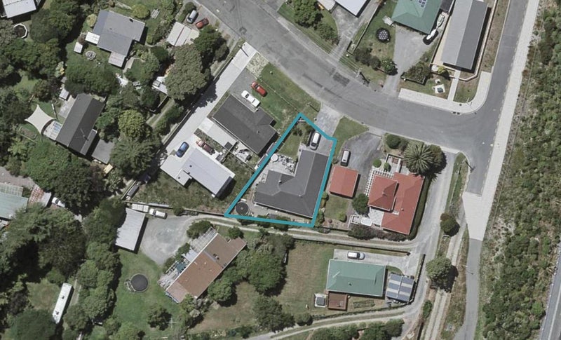 106A Leinster Avenue, Raumati South, Paraparaumu - Carousel 1