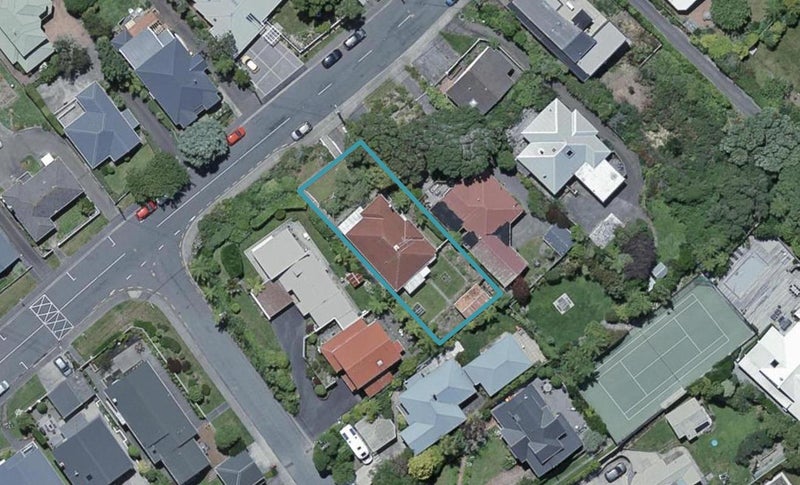19 Agra Crescent, Khandallah, Wellington - Carousel 1