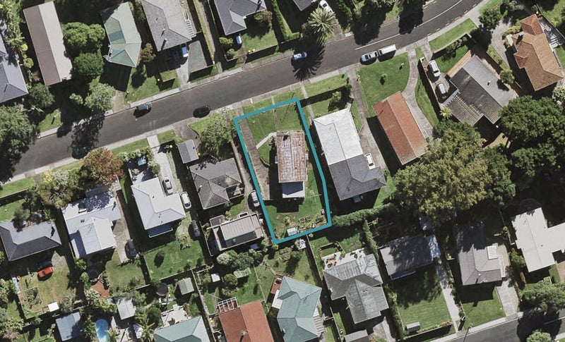 24 Stanaway Street, Hillcrest, Auckland - Carousel 1