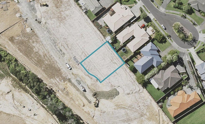 7 Caldwell Place, Pinehill, Auckland - Carousel 1