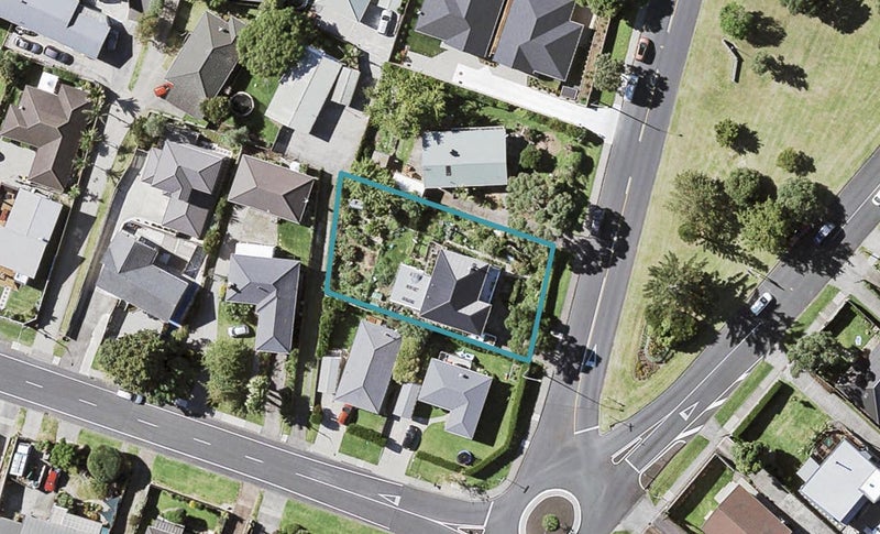 151 Cook Street, Howick, Auckland - Carousel 1