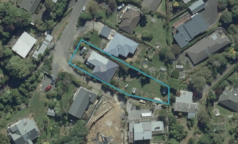 15 Jane Street, Macandrew Bay, Dunedin - Carousel 1