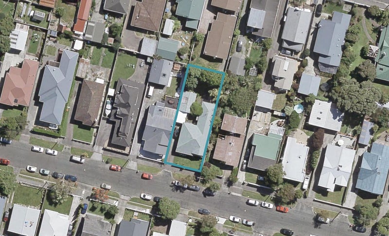 47 Cudby Street, Woburn, Lower Hutt - Carousel 1