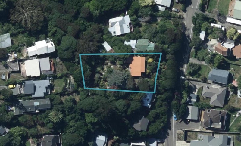 51 Airlie Road, Plimmerton, Porirua - Carousel 1