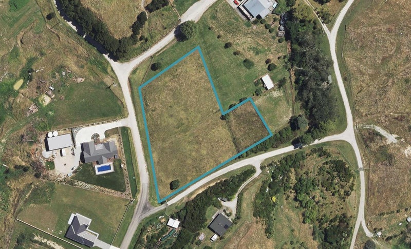 57 Scarlys Way, Okitū, Gisborne - Carousel 1