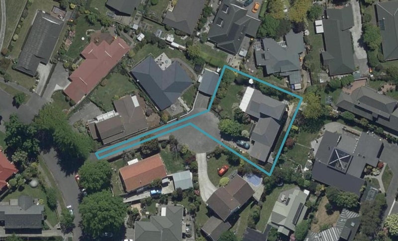 18B Karnak Crescent, Russley, Christchurch - Carousel 1