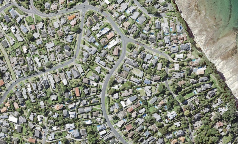 365 Beach Road, Campbells Bay, Auckland - Carousel 1