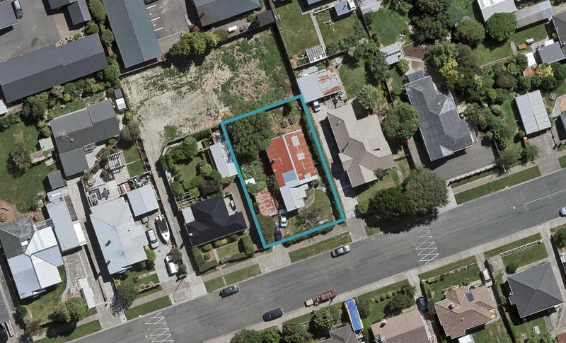 96 Islington Street, Turnbull Thomson Park, Invercargill - Carousel 1