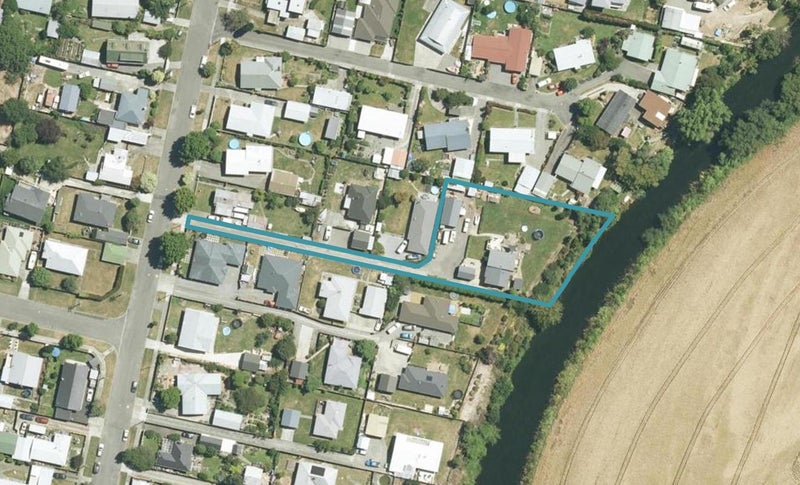 17C Holdaway Street, Riversdale, Blenheim - Carousel 1