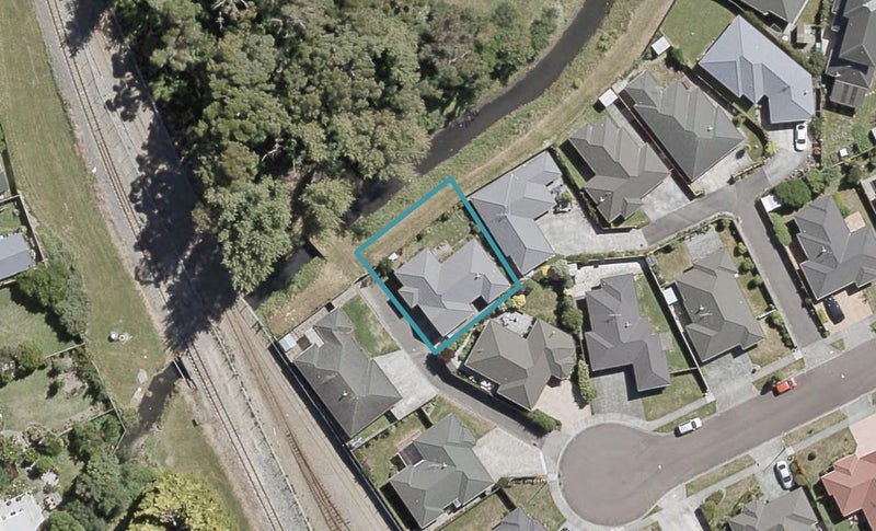 84 Leighton Avenue, Waiwhetu, Lower Hutt - Carousel 1