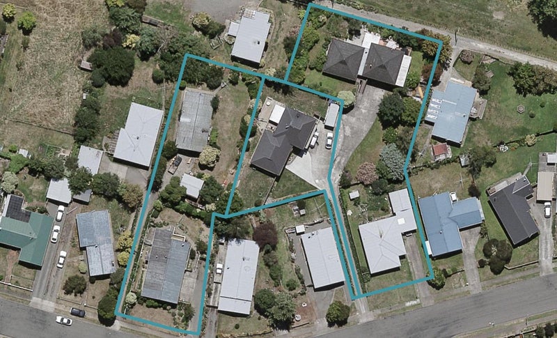 10 Leeton Drive, Waipukurau, Waipukurau - Carousel 1