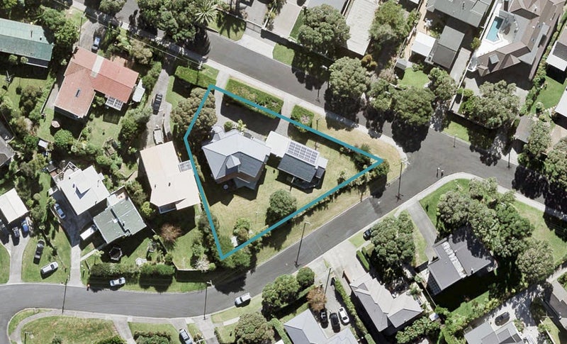 41 Cliff Road, Torbay, Auckland - Carousel 1