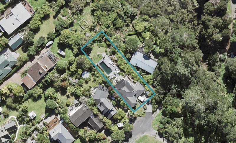 10 Oratau Place, Greenhithe, Auckland - Carousel 1