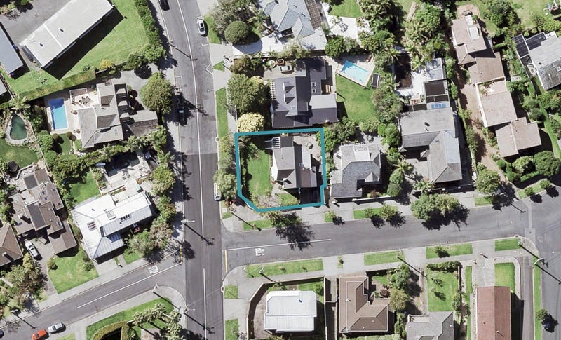 108 St Heliers Road, ST HELIERS, AUCKLAND - Carousel 1
