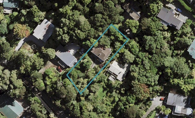 65 Park Road, Titirangi, Auckland - Carousel 1