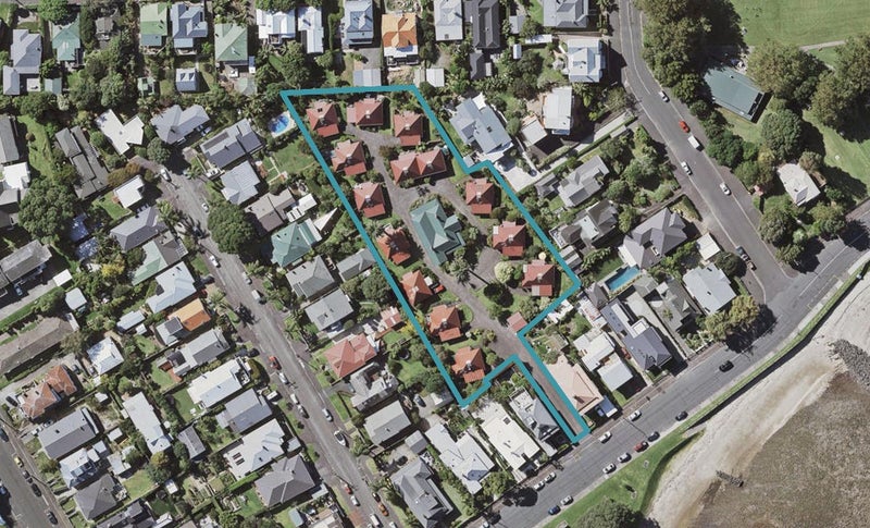 3/46 King Edward Parade, Devonport, Auckland - Carousel 1