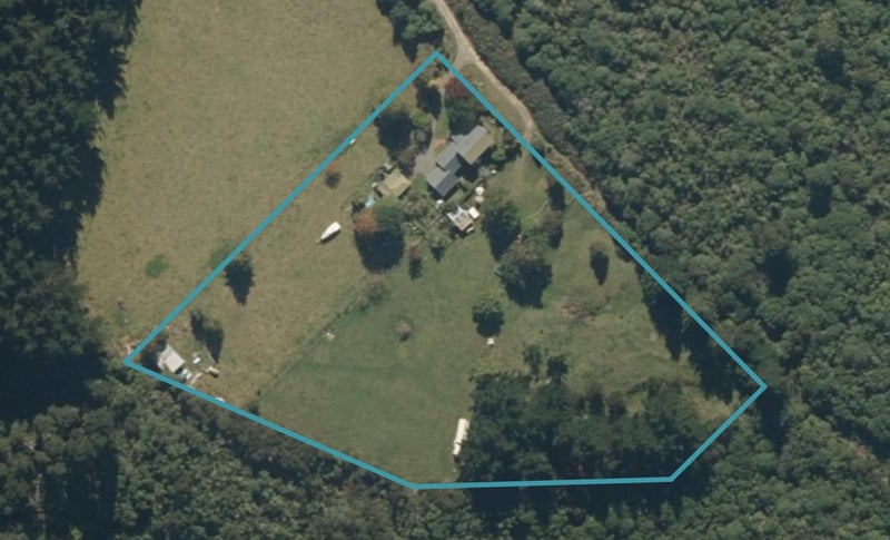 8 Mua Street, Turangi - Carousel 1