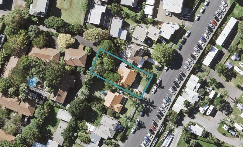4 Alison Avenue, Takapuna, Auckland - Carousel 1