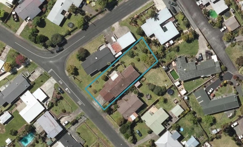 59 Carr Street, Kamo, Whangarei - Carousel 1