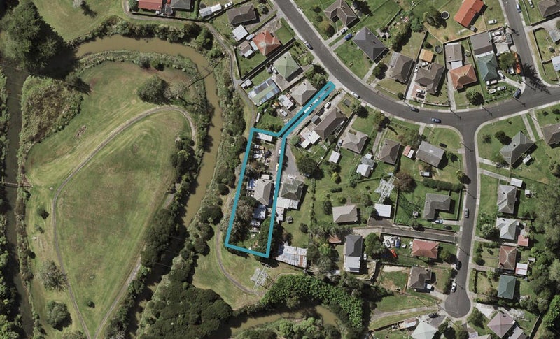 1/45 Velvet Crescent, Otara, Auckland - Carousel 1