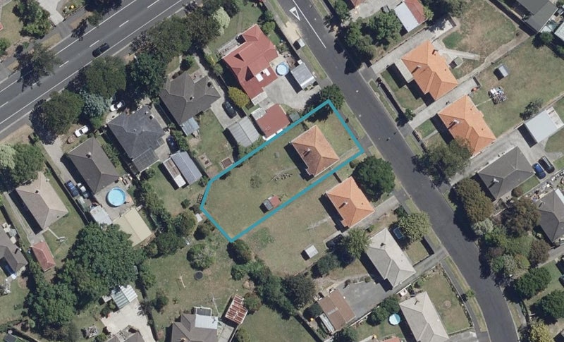 41 Douglas Crescent, Fairfield, Hamilton - Carousel 1