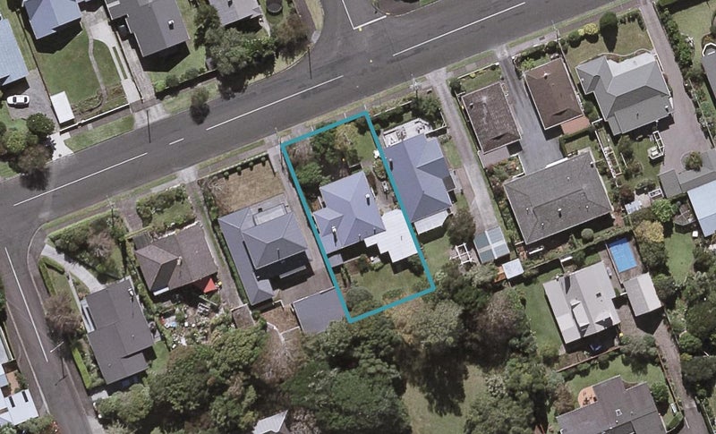 34 Rimu Street, Strandon, New Plymouth - Carousel 1