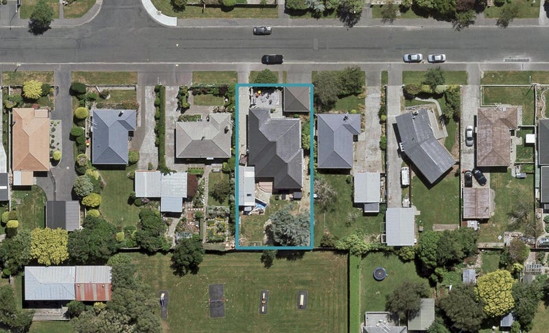 161 Lamond Street East, Hargest, Invercargill - Carousel 1