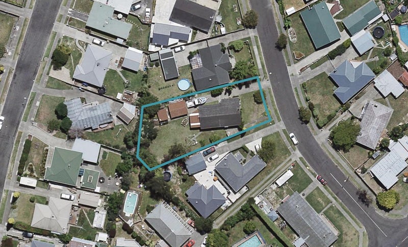 5 Biggs Crescent, Pirimai, Napier - Carousel 1
