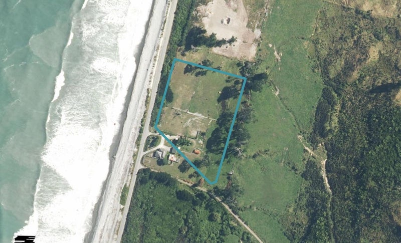 90 North Beach Road, COBDEN, GREYMOUTH - Carousel 1