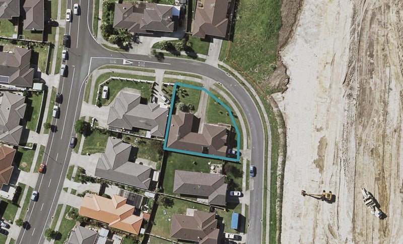 3 Dunaff Place, Flat Bush, Auckland - Carousel 1