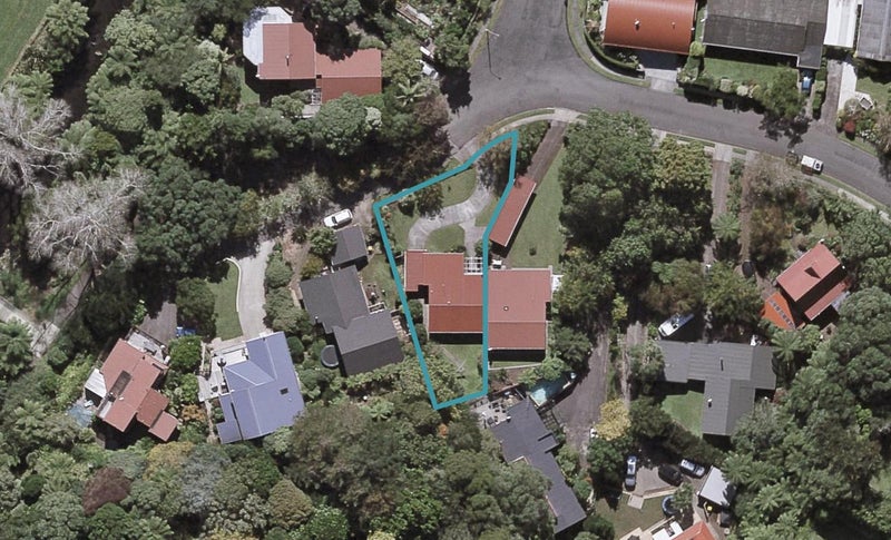 9A Spencer Place, Merrilands, New Plymouth - Carousel 1