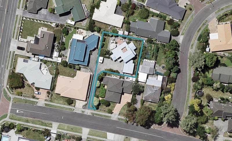 44 Mission Road, Greenmeadows, Napier - Carousel 1