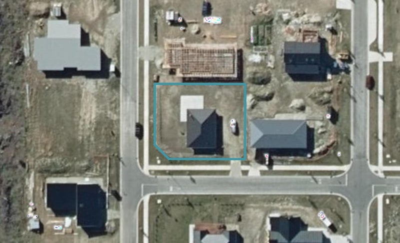 1 Dingle ST, Hawea, Lake Hawea - Carousel 1