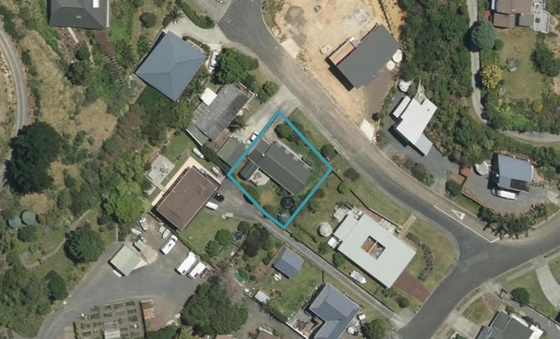 3 Chloe Place, Whangarei - Carousel 1