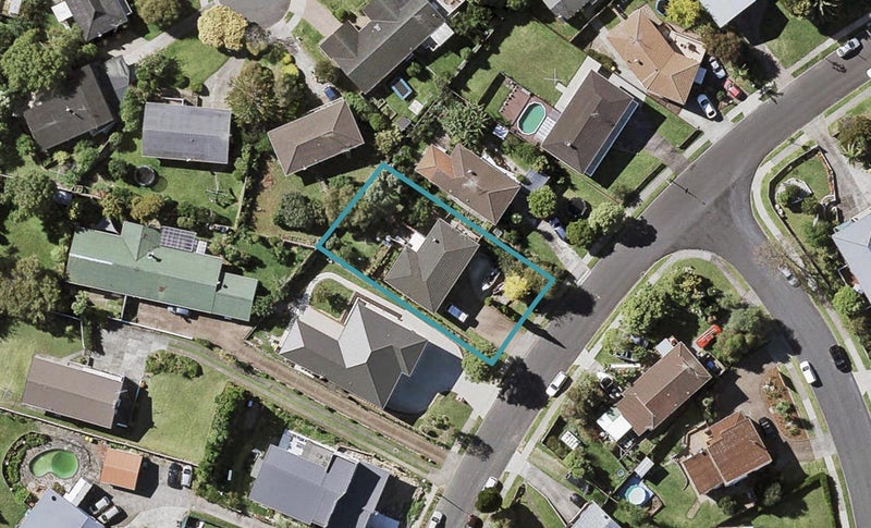 20 La Trobe Street, Pakuranga Heights, Auckland - Carousel 1
