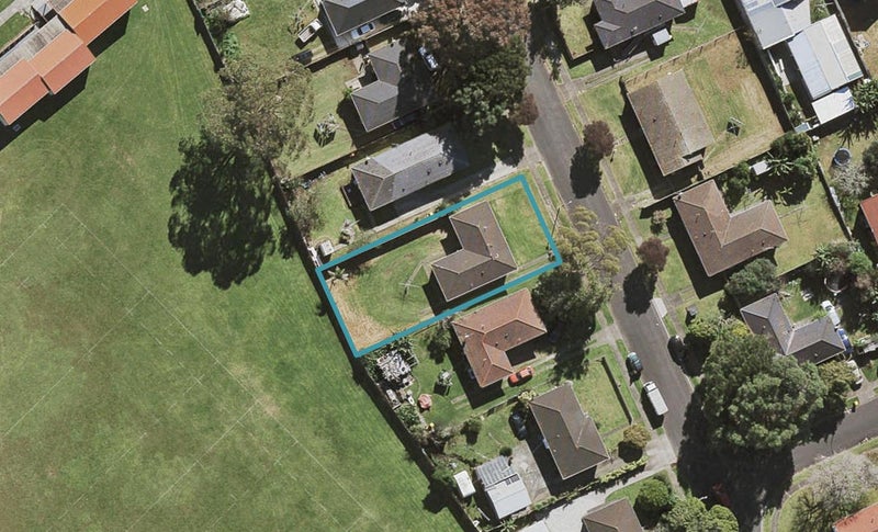 16 Chalfont Street, Mangere East, Auckland - Carousel 1