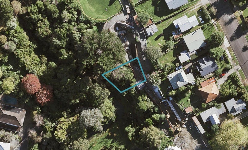 8A Phyllis Street, Mount Albert, Auckland - Carousel 1