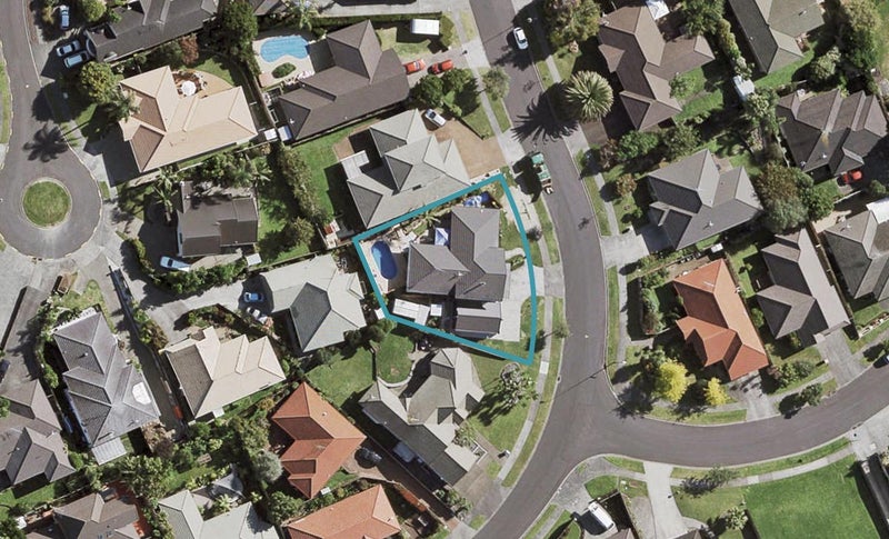 17 Stewart Gibson Place, Manurewa, Auckland - Carousel 1