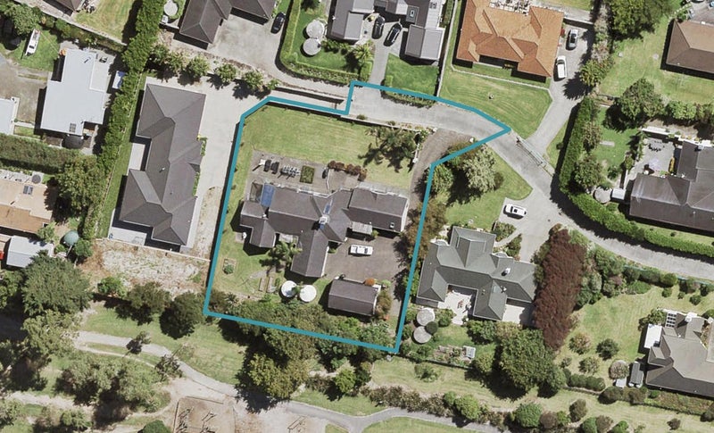 34 Station Road, Huapai, Kumeu - Carousel 1