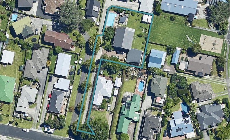 13 Brinkley Road, Otumoetai, Tauranga - Carousel 1