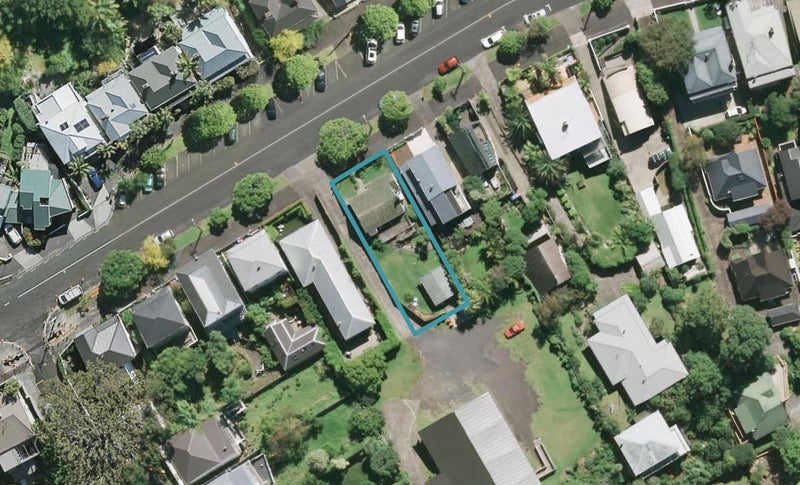 33 Anglesea Street, Freemans Bay, Auckland - Carousel 1
