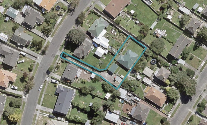 18 Milne Crescent, Taita, Lower Hutt - Carousel 1
