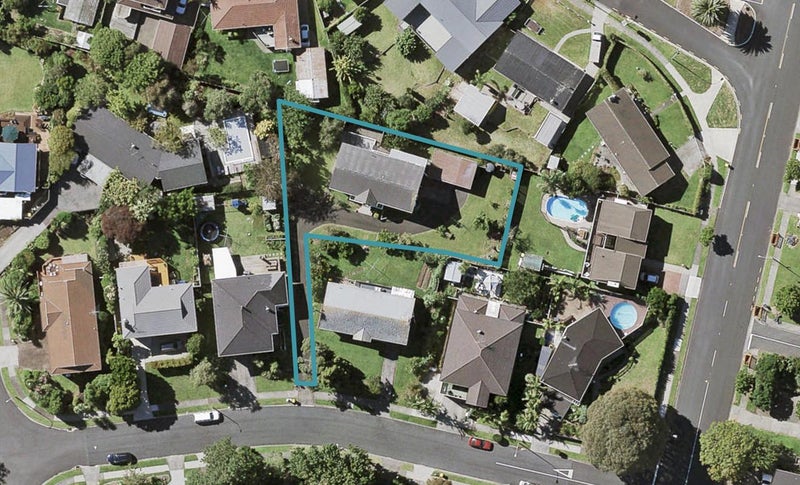 7 Imatra Place, Sunnyhills, Auckland - Carousel 1
