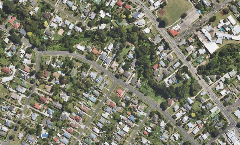 203 Stout Street, Mangapapa, Gisborne - Carousel 1