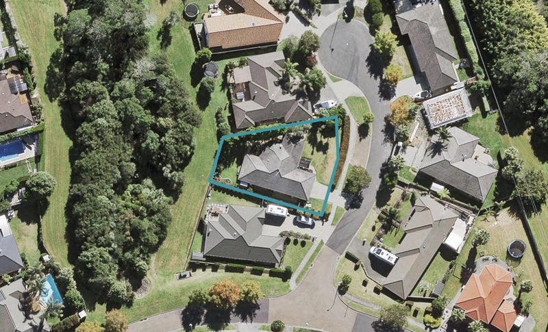 4 Samuel Cross Place, Greenhithe, Auckland - Carousel 1